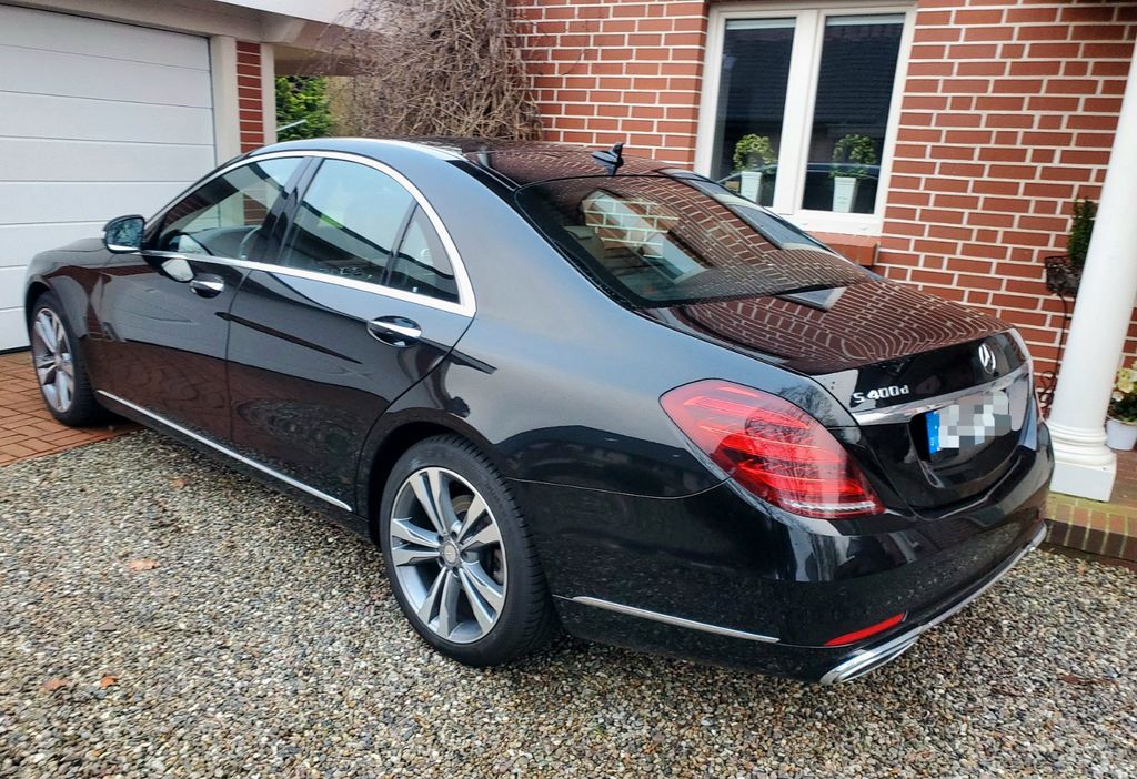 Mercedes-Benz S 400