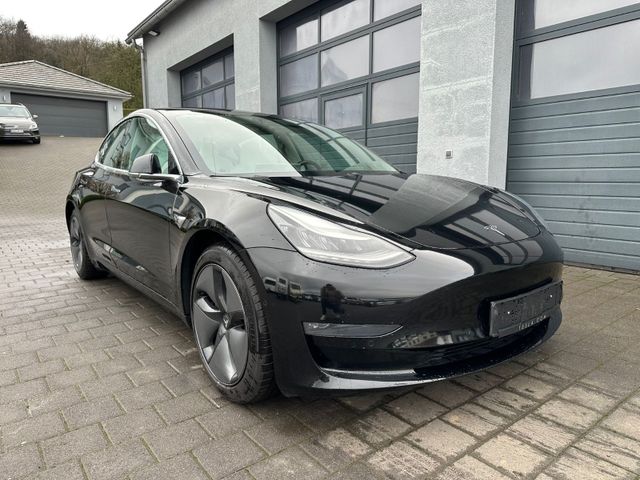 Tesla Model 3 LR | *ins. white*