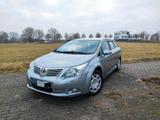 Toyota Avensis Kombi T27 AHK Standheizung - gebrauchte Toyota Avensis aus dem Jahr 2010
