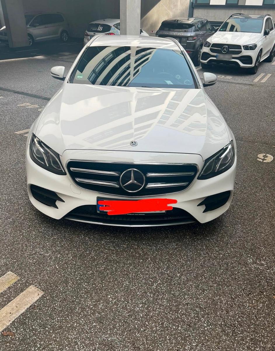 Mercedes-Benz E 220