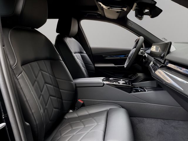 Foto Nummer 12: BMW i5