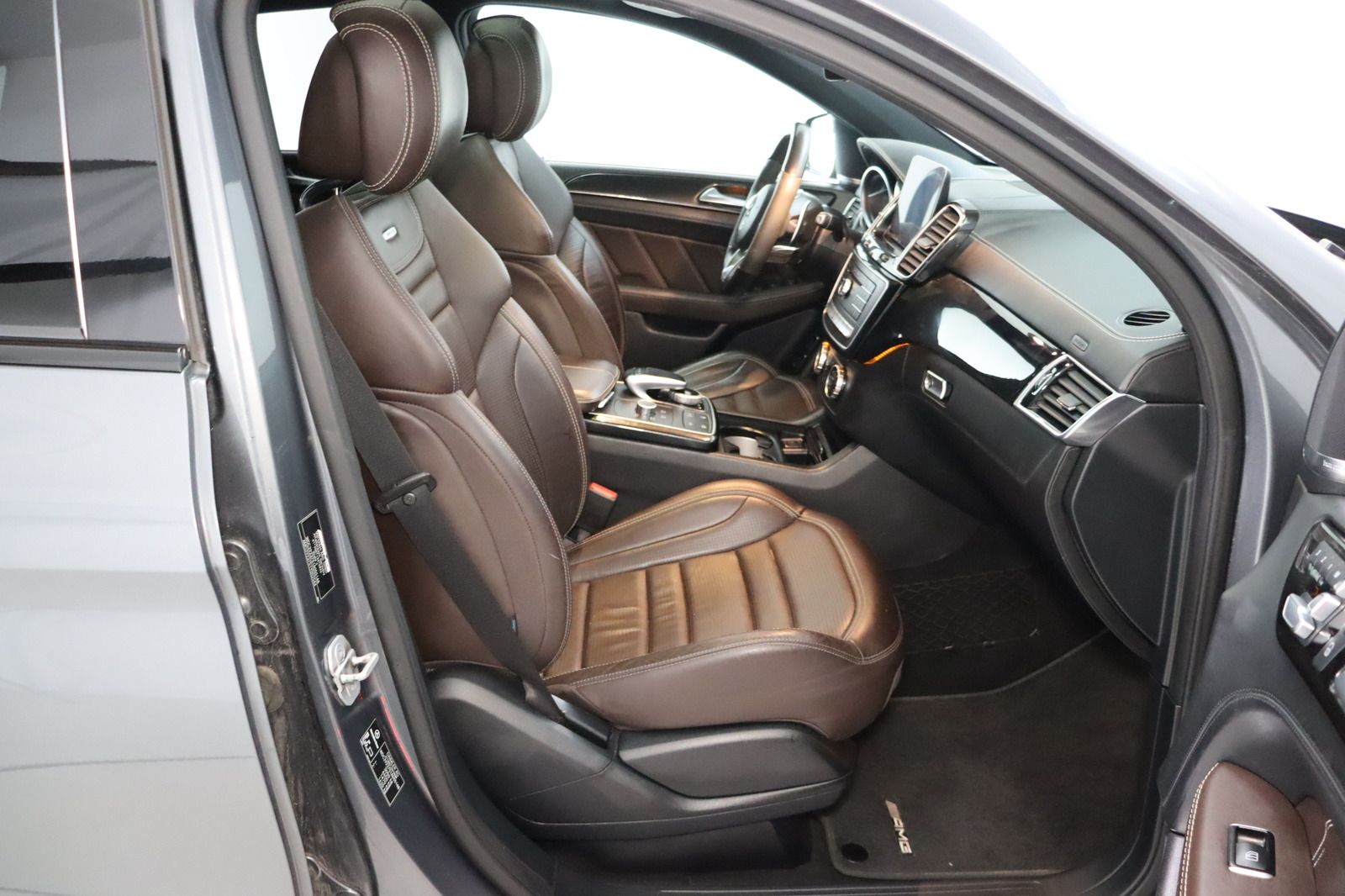 Fahrzeugabbildung Mercedes-Benz GLE 63 s AMG 4Matic Coupe DIS+ 1. Hand