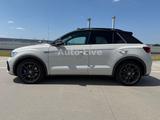 Volkswagen T-Roc 2.0 TSI*4M*R*DSG*AKRAPOVIC*VIR*PANO*IQ*VOL - Gebrauchtwagen mit Akrapovic Auspuffanlage