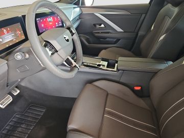 Fotografie 9 des Opel Astra L ST GS Automatik Schiebedach Navi Head-Up