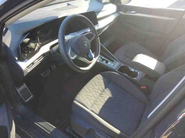 Volkswagen Golf - 6