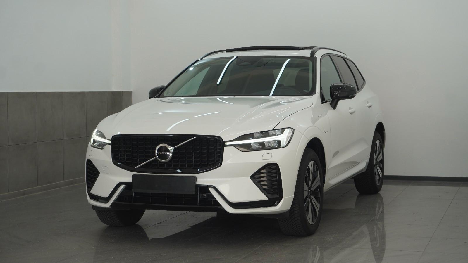 Volvo XC60 T6 Plus Dark Hybrid AWD Pano/BLISS/ACC/H&K