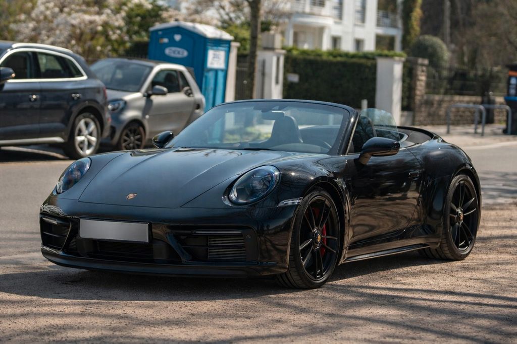 Image of Porsche 992