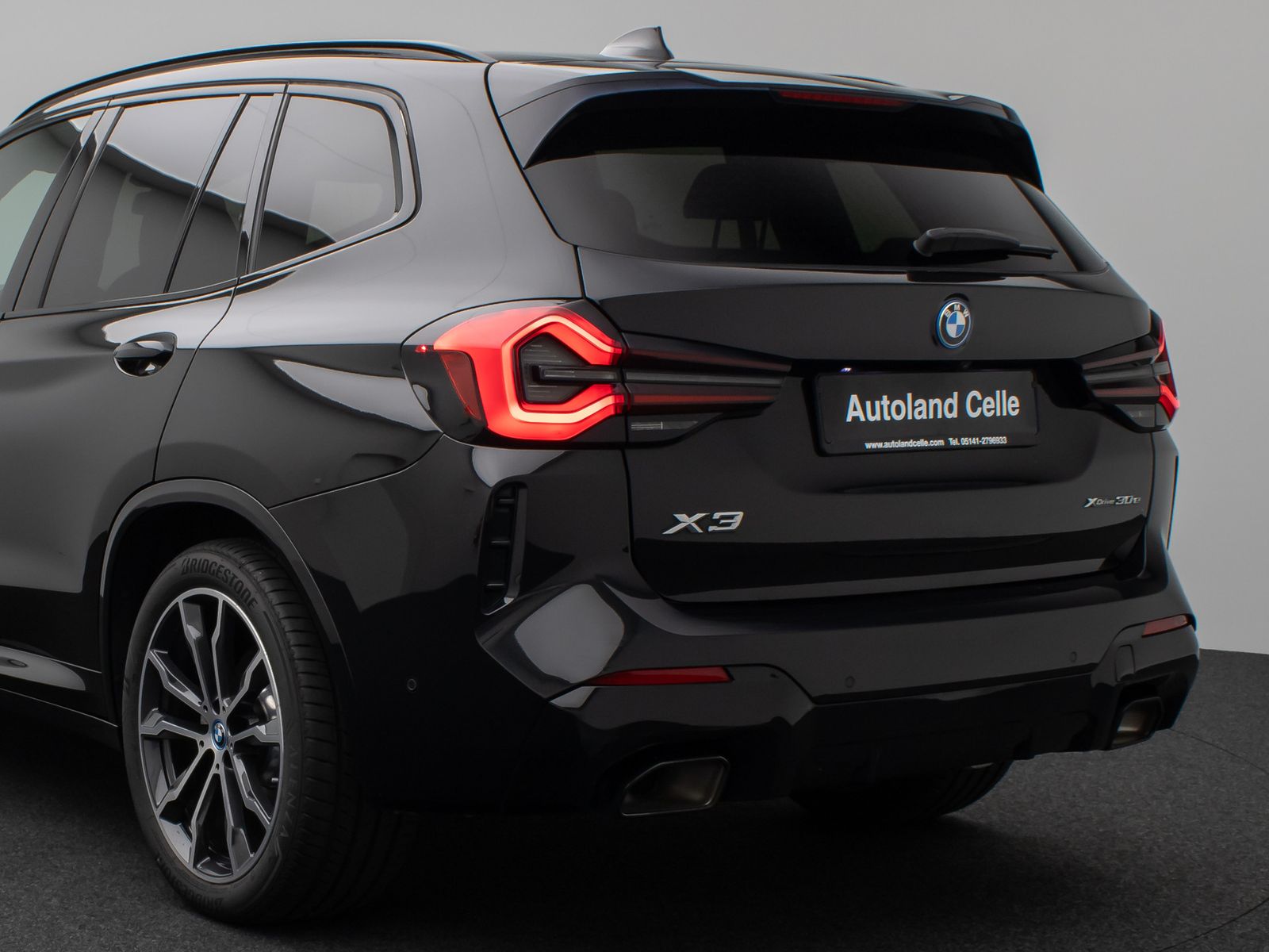 Fahrzeugabbildung BMW X3 xD30e M Sport 360°DAB HiFi Komfort AHK 20Zoll