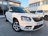 Skoda Yeti 1.6 TDI FACELIFT *KLIMA*PDC*SHZ*AHK*1-HD* - Skoda Yeti: 1.6