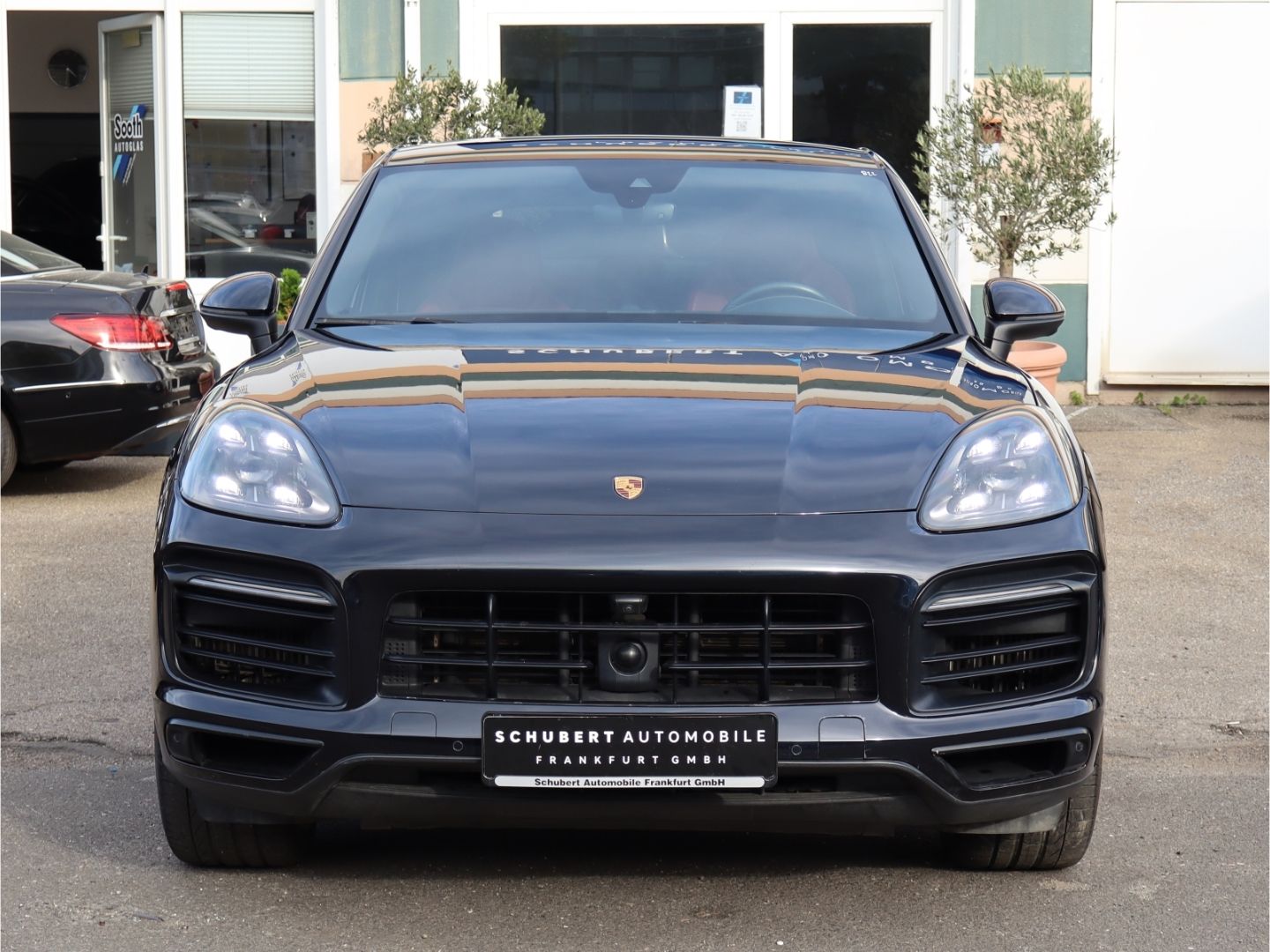 Porsche Cayenne Coupe E-Hybrid SAGA SportDesign BOSE imagem 3