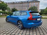 Volvo V60 T5 R-Design (TÜV + Service NEU) - Volvo V60 in Dresden