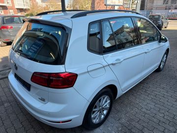 Volkswagen Golf - 4