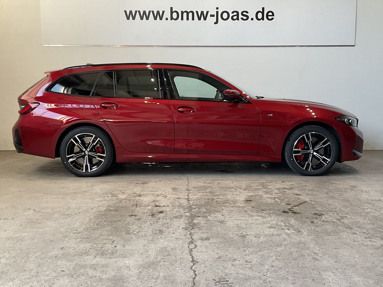Fahrzeugabbildung BMW 330e xDrive Lenkradhzg. | M Sportpaket pro | Pan