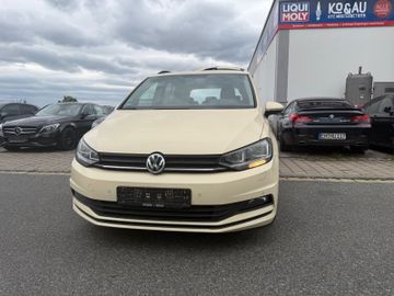 Volkswagen Touran - 3