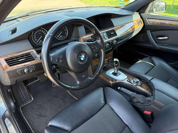 BMW 530 - 11