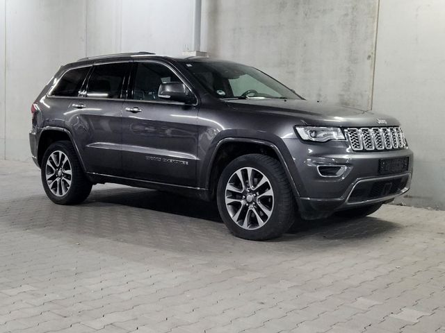 Jeep Grand Cherokee 3.0CRD Overland Abstand Totwinkel