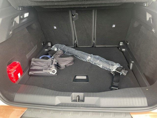 Fahrzeugabbildung Opel Grandland GS MHEV AT+Navi+AHK+Head-Up+Sitzheizun