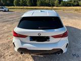 BMW 120d xDrive A - M Paket -Harman Kardon-Allrad - BMW 120: M Paket