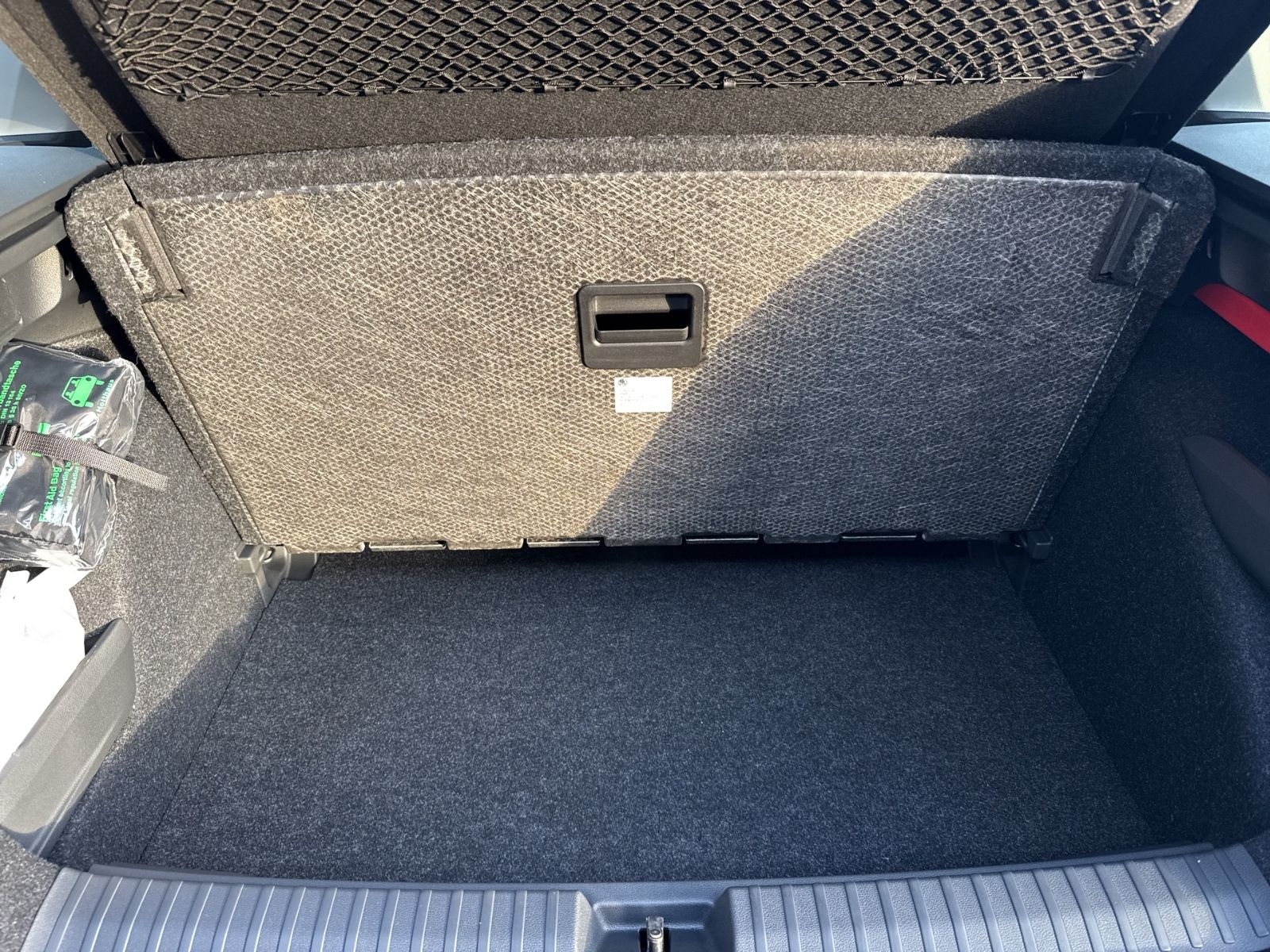 Kamiq 1.0 TSI Drive, 17" Alu, flat floor, LED, G