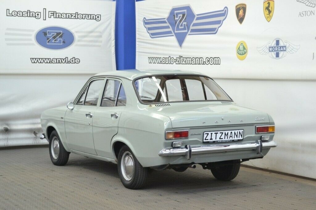 Fahrzeugabbildung Ford Escort 1300 AUTOMATIK H-ZULASSUNG