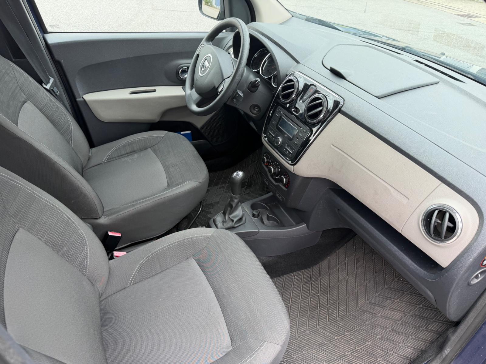 Dacia Lodgy 2014 — photo 10