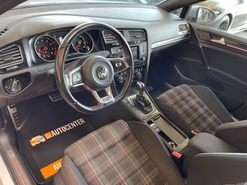 Volkswagen Golf VII Lim. GTI BMT *1.HAND*NAVI*TEMP*PDC*