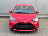 Toyota Yaris Hybrid TeamD/Kamera/SHZ/AHK/Klima Aut. - Toyota Yaris Gebrauchtwagen in Düsseldorf