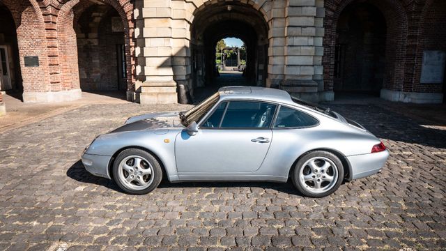 Fahrzeugabbildung Porsche 993 Carrera 2/Orig. km/Bestzustand