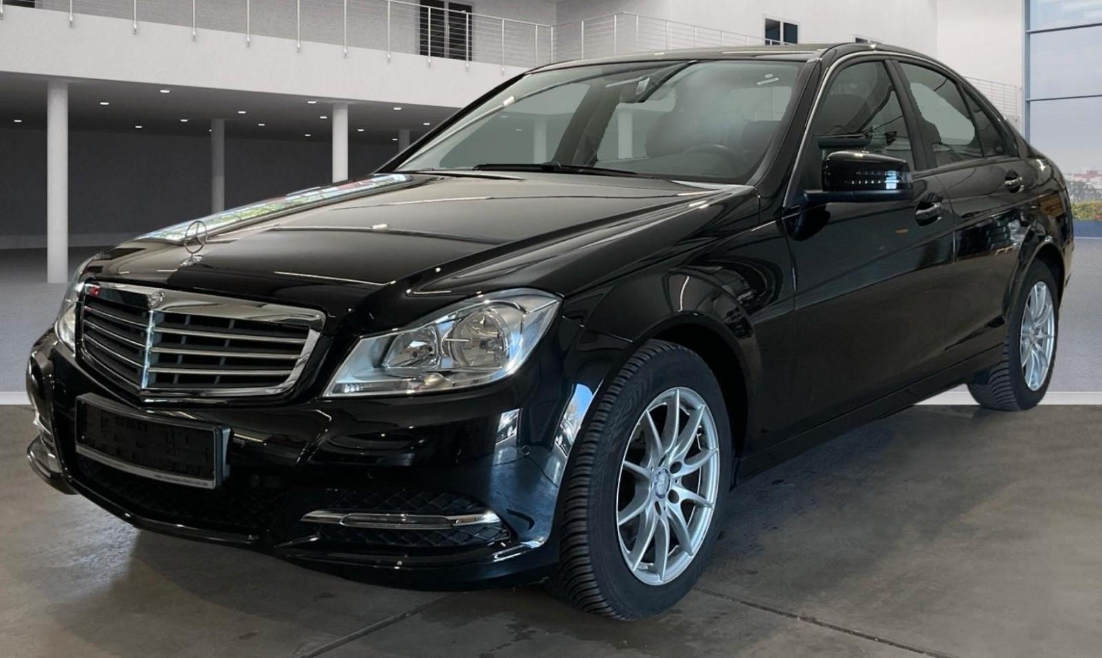 Mercedes-Benz C 180 BlueEFFICIENCY Autom./Navi/Sitzhzg./2.Hd.