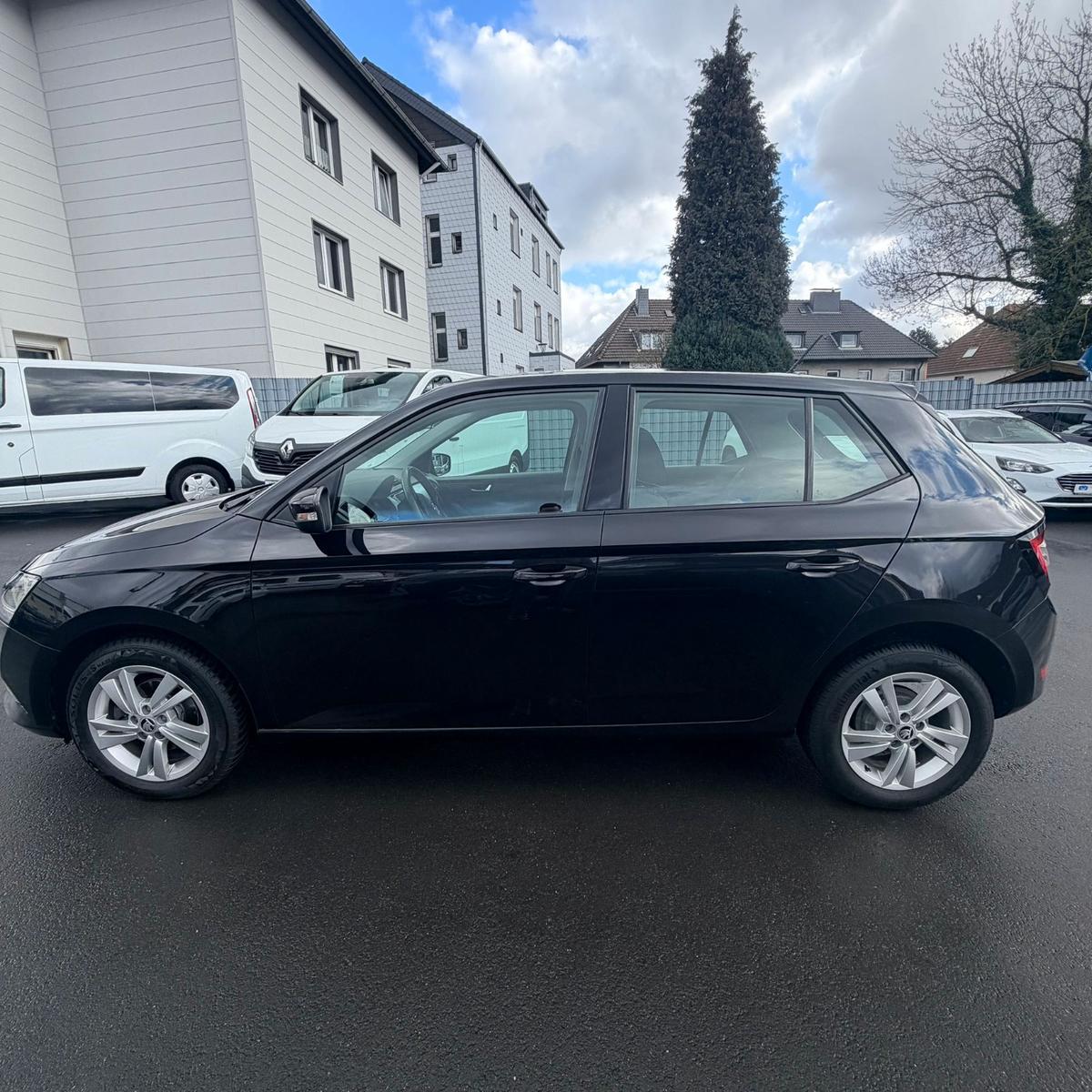 Skoda Fabia Ambition # Kamera # Navi # Climatronic