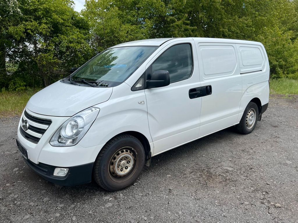 HYUNDAI H-1 Starex Klima 1-Hand Euro 5 Ahk