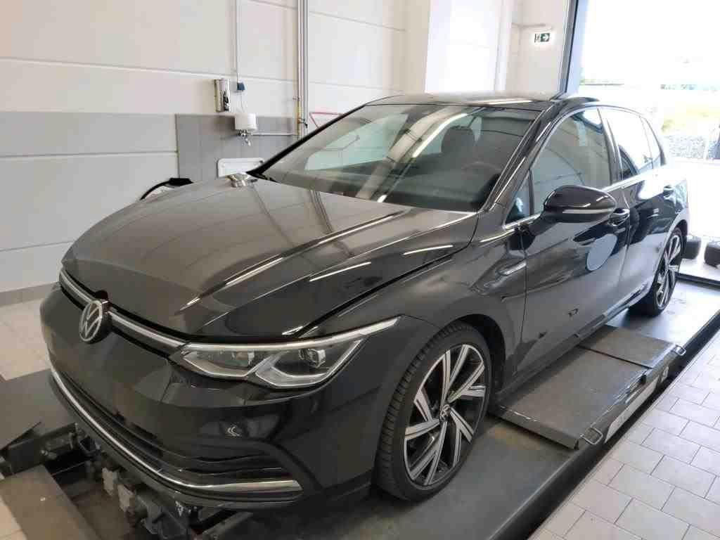 Volkswagen Golf VIII Lim. Style2.0TSI LED Navi SHZ ACC AHK