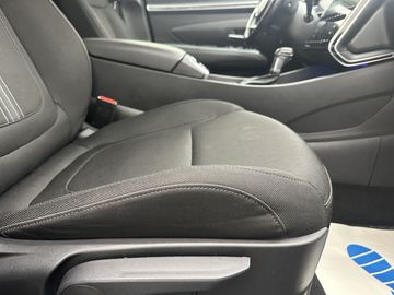 Hyundai TUCSON - 10