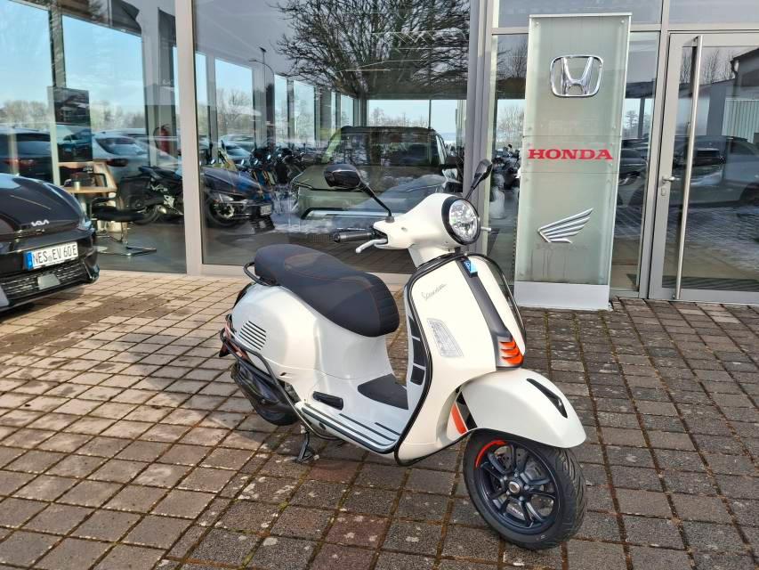 Vespa GTS310 Supersport
