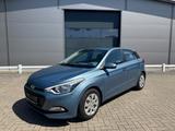 Hyundai i20 Classic 1,2 Benziner - Hyundai i20 Gebrauchtwagen in Bremen