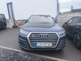 Audi SQ7 4.0 TDI quattro tiptronic - - blaue Audi SQ7