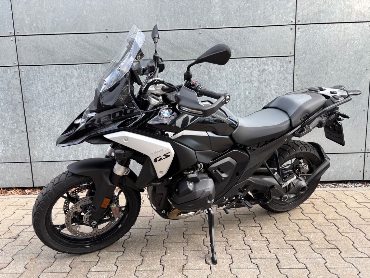 Fahrzeugabbildung BMW R 1300 GS Triple Black 3 Pakete ASA Adaptive Fah