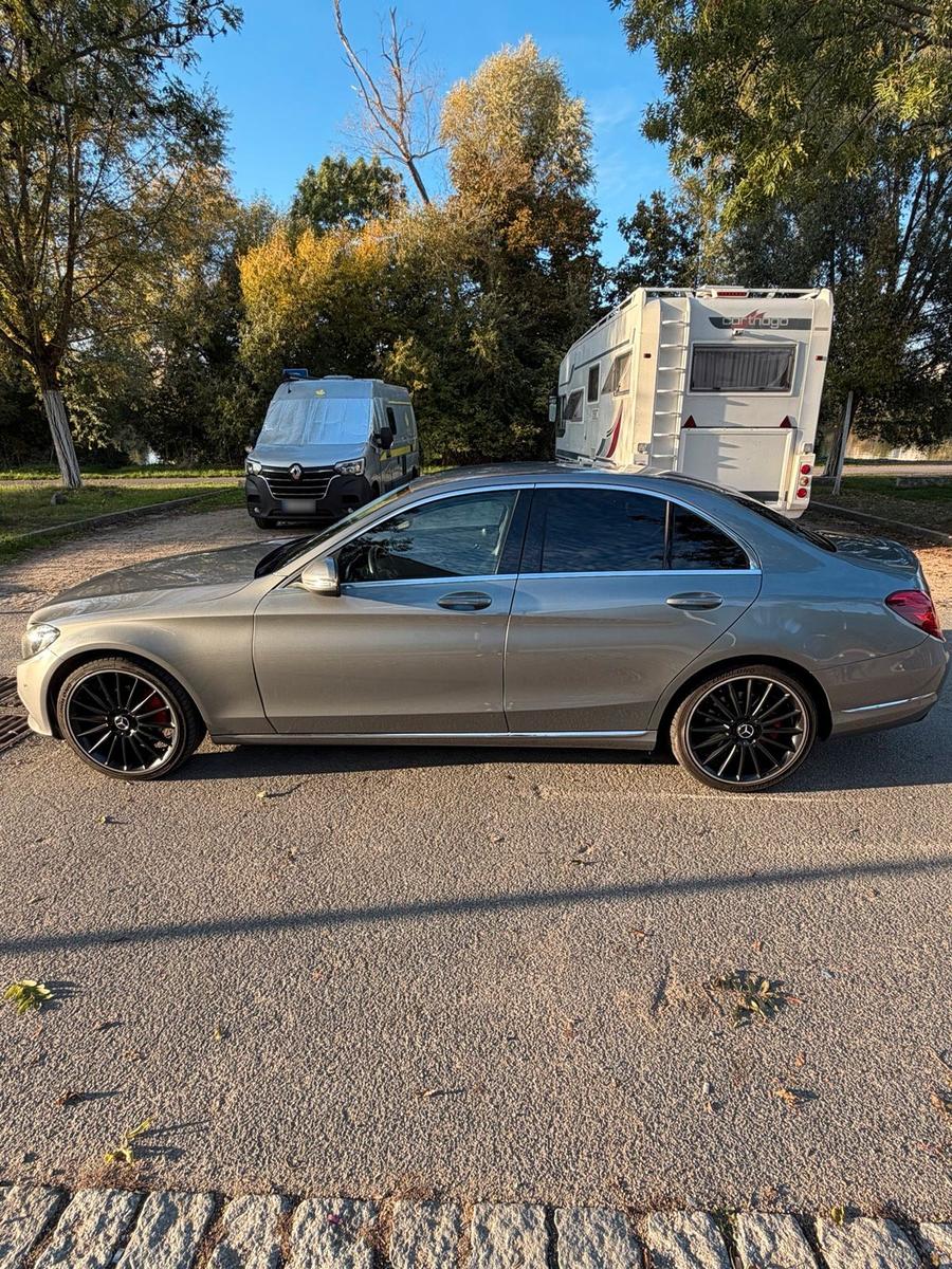 Mercedes-Benz C 200