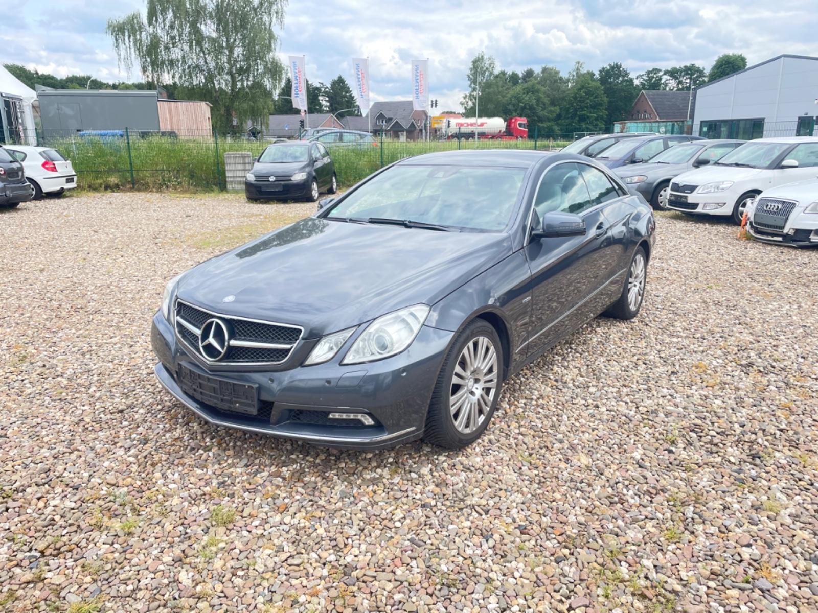 Mercedes-Benz E 350 E Coupe E 350 CDI BlueEfficiency