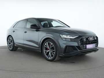 Audi Q8 - 4