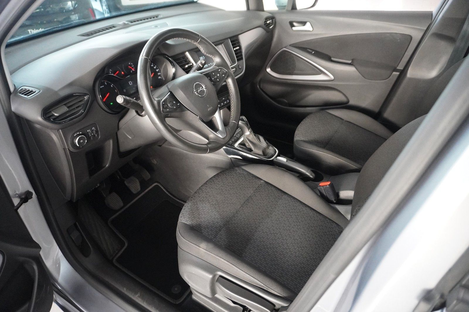 Fahrzeugabbildung Opel Crossland (X) 1.2 EDITION NAVI/LED/TEMP./DAB+