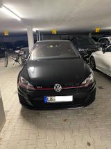 Volkswagen Golf VII GTI - 2.0 TSI BMT - AHK, Reifen *NEU* - Volkswagen Golf: R GTI