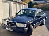 Mercedes-Benz 190 W201 -  136.000km -  Erstlack Diplomatenblau - Mercedes-Benz 190: 190er
