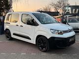 Citroën Berlingo 1.5 BlueHDi 100 Live M Klima*Temp*AHK* - gebrauchte Citroën Berlingo aus dem Jahr 2020