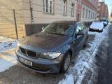 BMW 118i Aut./Klima/eGSD/AHK abnehmbar/Nichtraucher - BMW 118 aus 2008: 118i