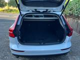 Volvo V60 D4 AWD Geartronic Momentum Pro Momentum Pro - Volvo V60 in Bonn
