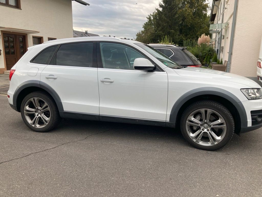 Image of Audi Q5