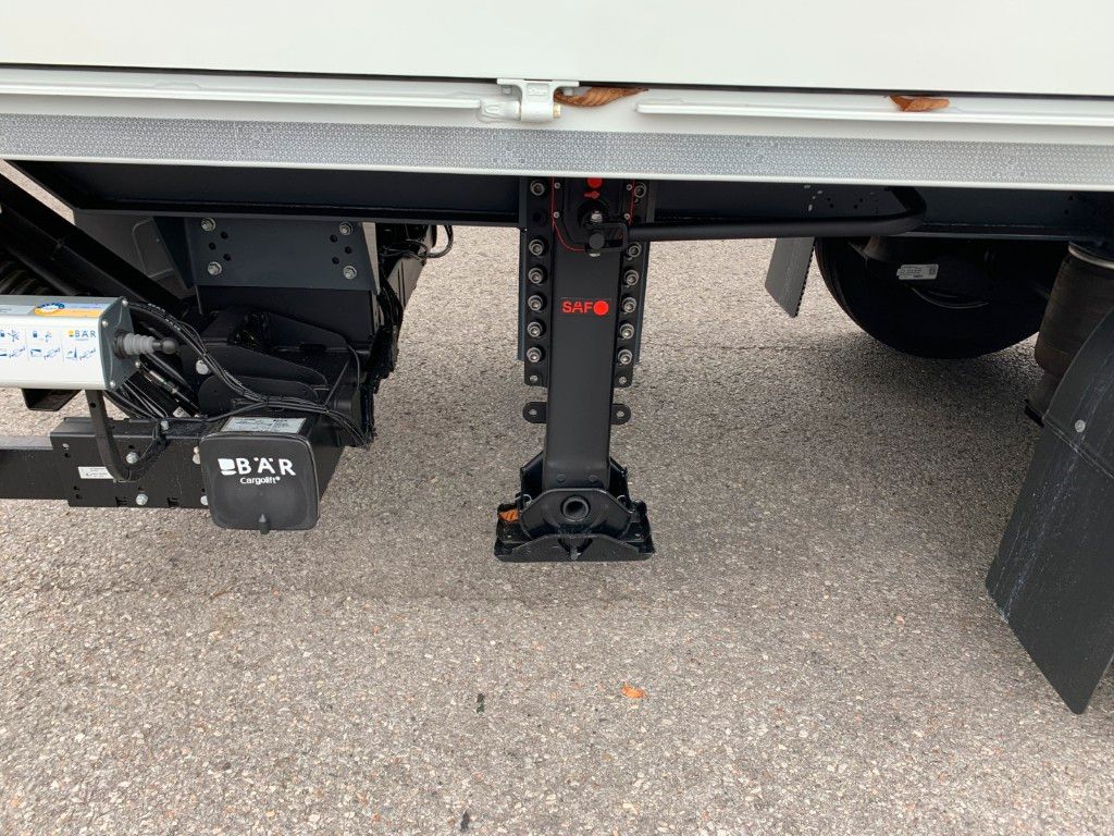 Fahrzeugabbildung Other Zentralachsanhänger Swing-Board I tiefgekuppelt