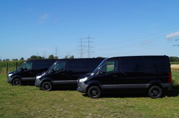 Mercedes-Benz Sprinter 215CDI AUT-9SITZER-STANDHEIZG.-NAVI-AHK