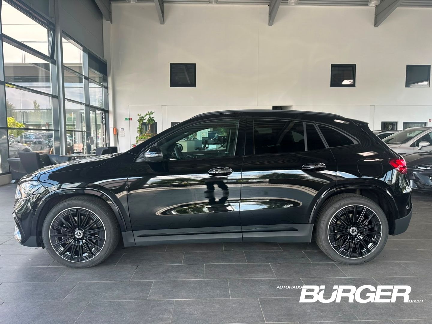Mercedes-Benz GLA 220 4M AMG Navi Pano Multibeam AHK ACC 360°C foto 14